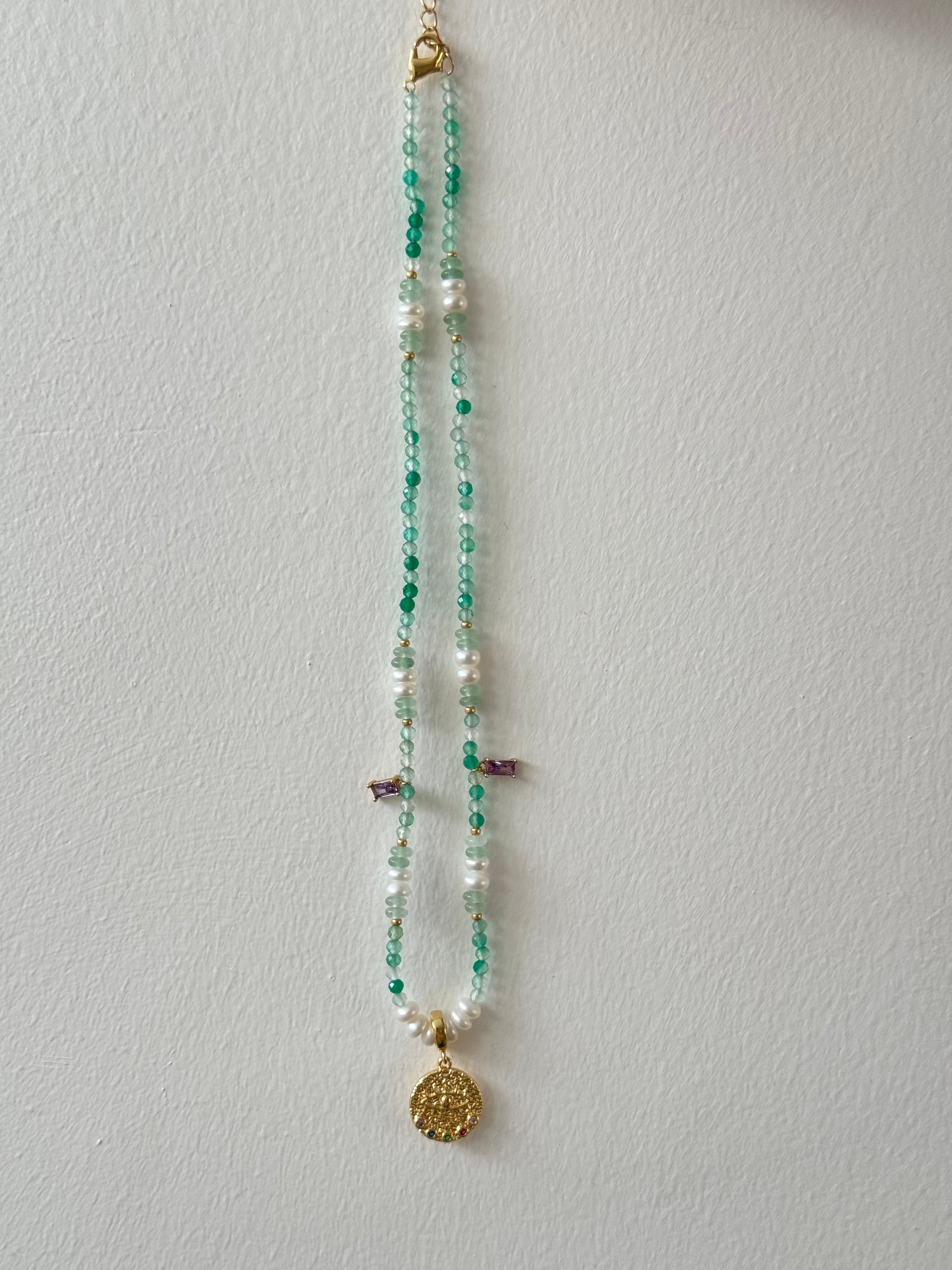 Collier spinelle vert